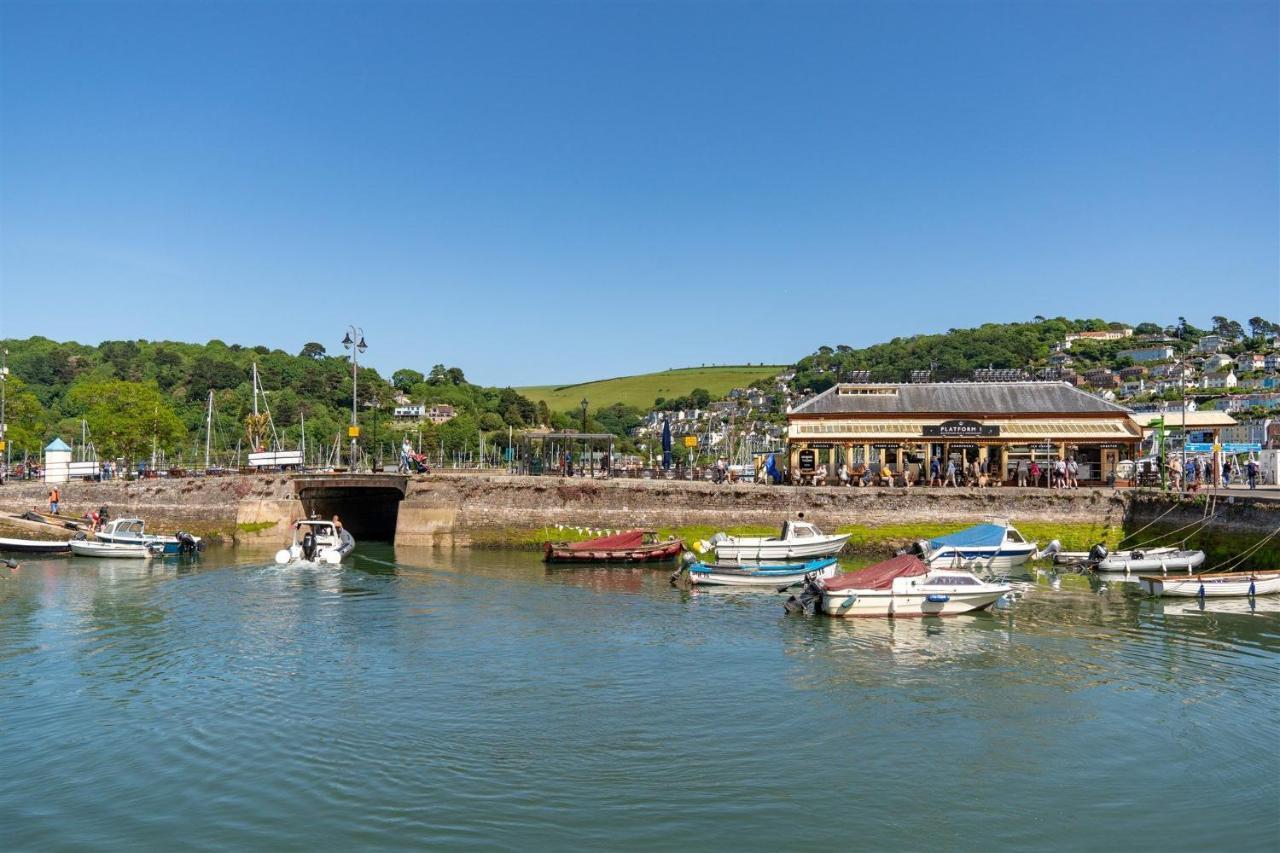 Gulls Rest - Charming Cottage In The Heart Of Historic 다트머스 외부 사진